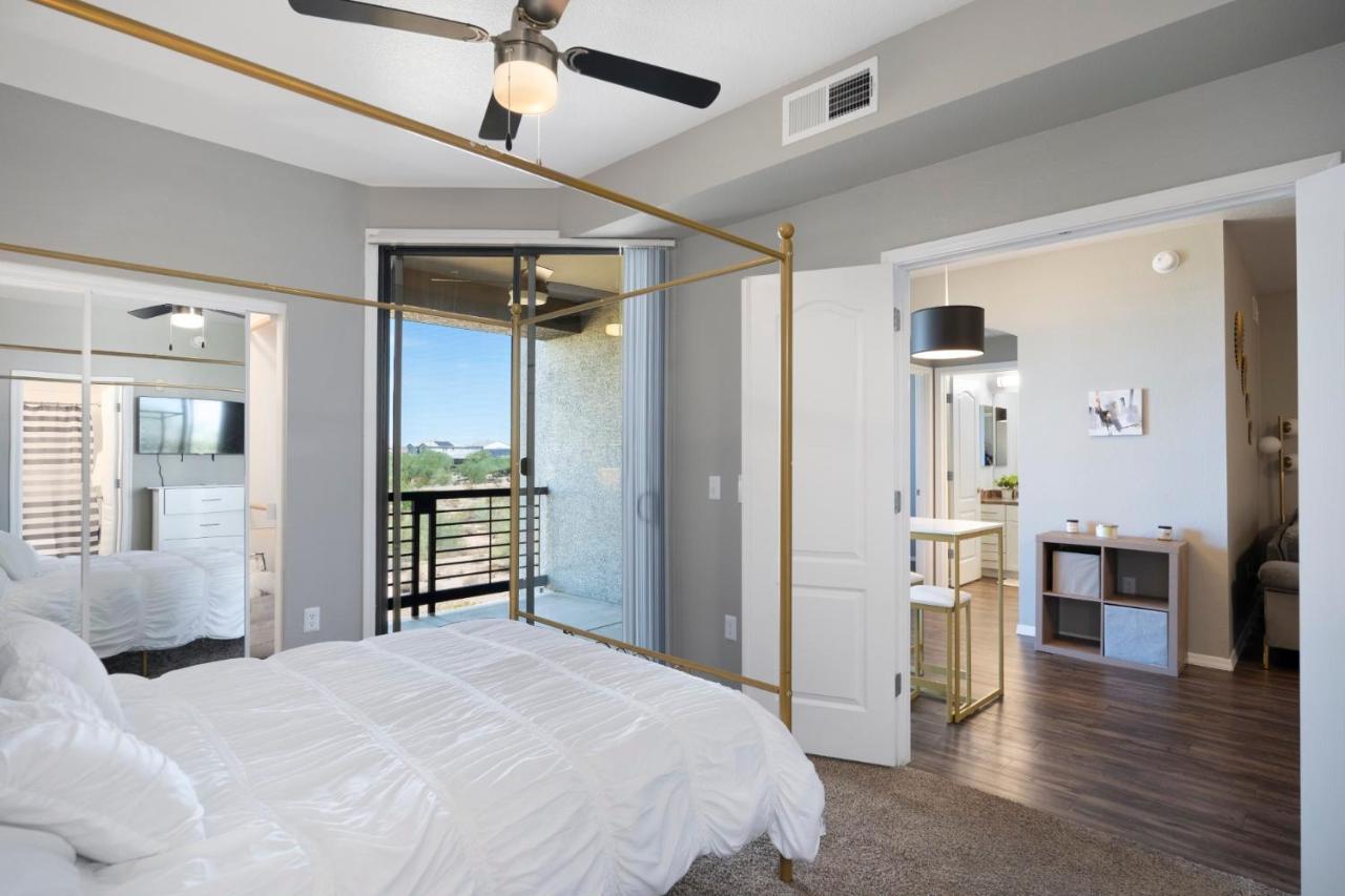 Luxury Mountain View 2Br With Balcony Located In Scottsdale Leilighet Eksteriør bilde